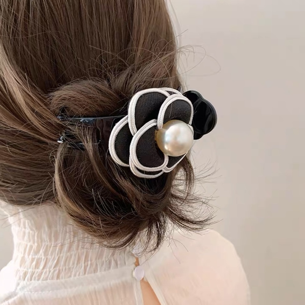 Brand new Hair Clip